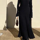 Sara - New Knitted Midi Dress
