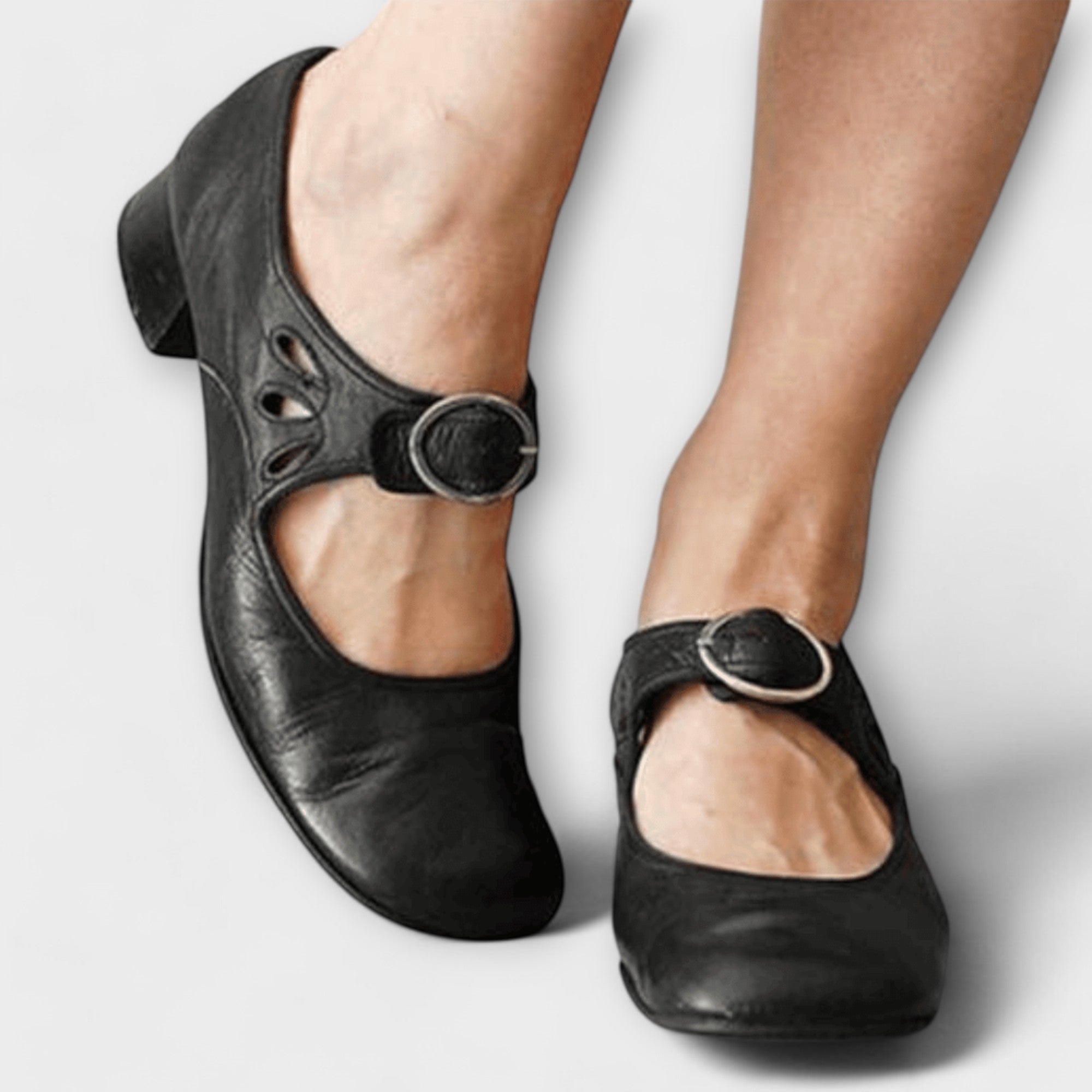 Polina – unika och bekväma sandaler i skinn